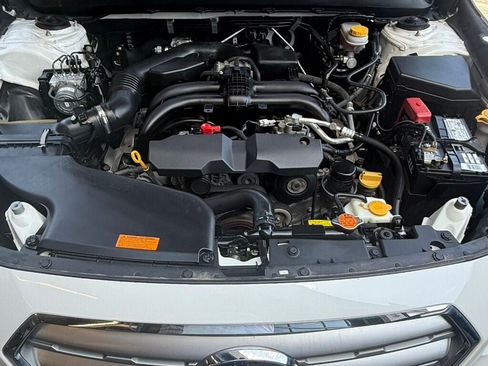 Used 2016 Subaru Outback 2.5i Limited AWD/4WD image 47