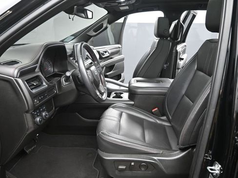 Used 2021 Chevrolet Suburban RST w/ Rear Media and Nav Package image 10