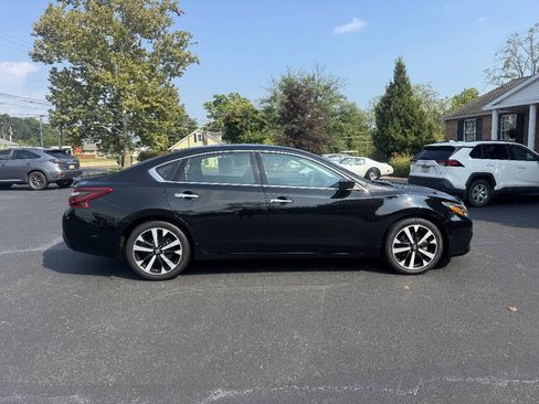 Used 2018 Nissan Altima 2.5 SR FWD image 5
