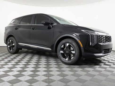 New 2026 Kia Sportage LX FWD image 3