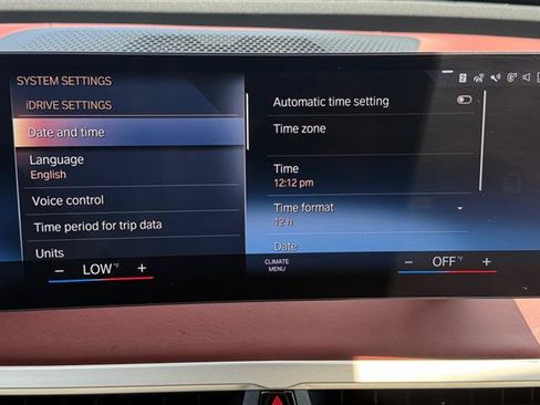 Used 2022 BMW iX xDrive50 w/ Premium Package AWD/4WD image 29