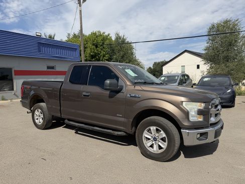 Used 2015 Ford F150 XLT AWD/4WD image 8