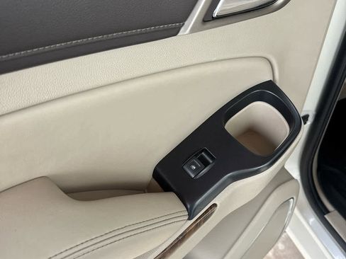 Used 2015 GMC Yukon Denali w/ Touring Package image 23