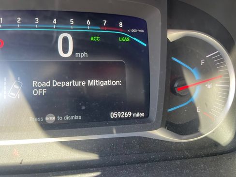 Used 2020 Honda Pilot Touring image 4