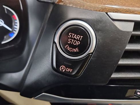 Used 2019 BMW X3 xDrive30i w/ Driving Assistance Package image 50