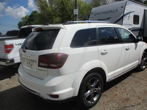 Used 2016 Dodge Journey Crossroad w/ Popular Equipment Group FWD image 4
