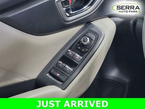 Used 2019 Subaru Forester Limited AWD/4WD image 25