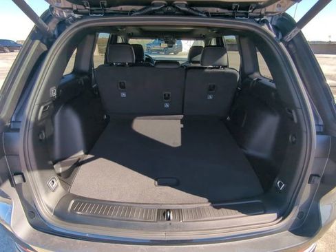 New 2026 Jeep Grand Cherokee Limited w/ Limited Altitude Package image 14