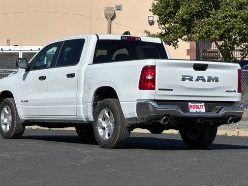 New 2026 RAM 1500 4x4 Crew Cab image 5