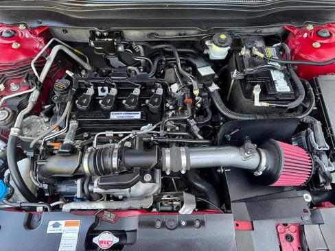 Used 2018 Honda Accord Sport image 41