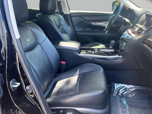 Used 2013 INFINITI M37 w/ Premium Pkg RWD image 7