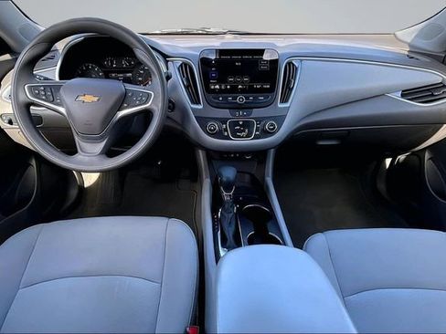 Used 2023 Chevrolet Malibu LS FWD image 7