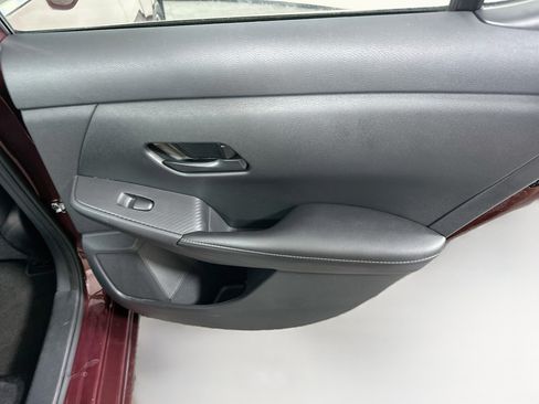Used 2025 Nissan Sentra SV FWD image 28