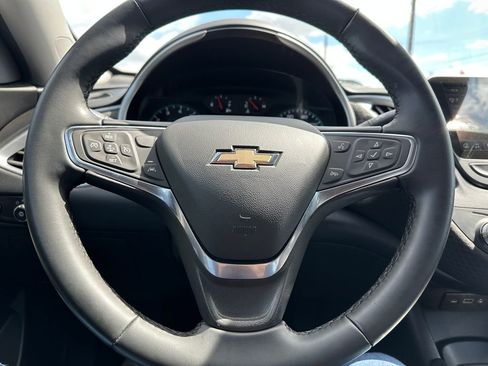 Used 2024 Chevrolet Malibu RS FWD image 24
