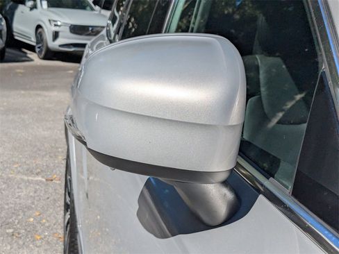 Certified 2025 Volvo XC90 B6 Plus image 11
