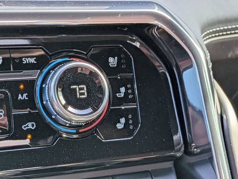 New 2026 GMC Sierra 2500 Denali Ultimate AWD/4WD image 23