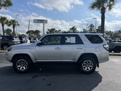 Used 2024 Toyota 4Runner TRD Off-Road image 7