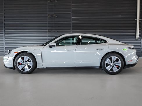 Certified 2023 Porsche Taycan 4S AWD/4WD image 2