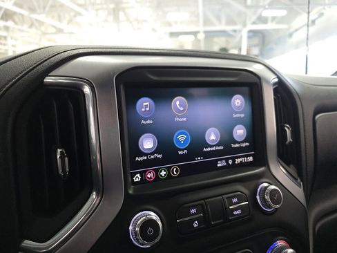 Used 2021 GMC Sierra 3500 SLE w/ SLE Convenience Package image 19