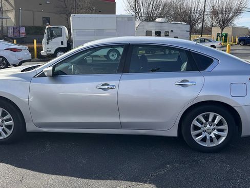 Used 2017 Nissan Altima 2.5 S w/ Power Driver Seat Package image 8