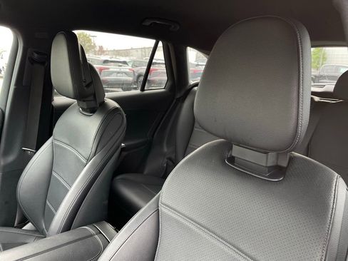 Used 2023 Mercedes-Benz GLC 300 image 24