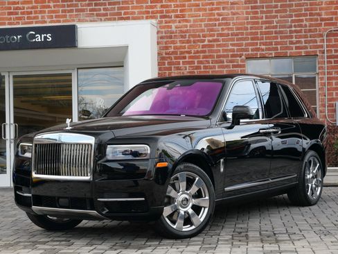 Certified 2024 Rolls-Royce Cullinan image 1