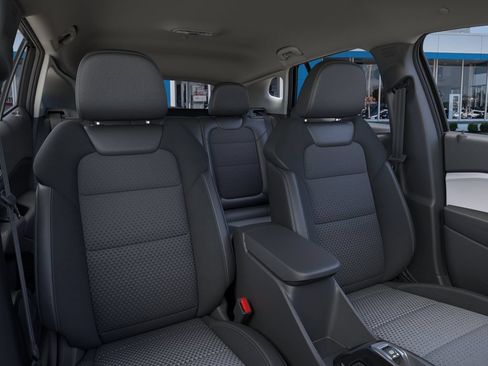 New 2026 Chevrolet Trax LT w/ LT Convenience Package FWD image 16