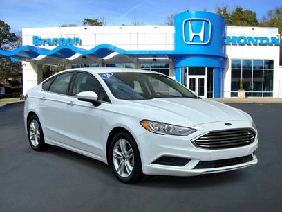 Used 2018 Ford Fusion SE w/ Fusion SE Technology Package