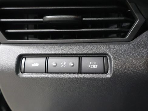 Used 2021 Nissan Altima 2.5 SR w/ SR Premium Package AWD/4WD image 31