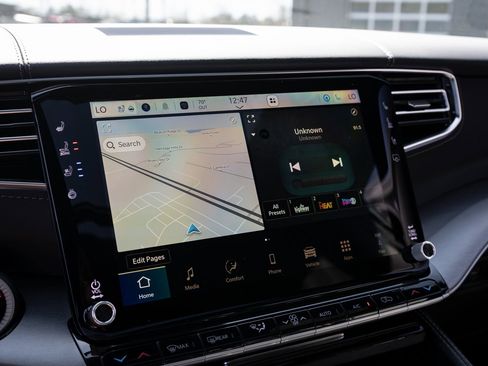 New 2026 Jeep Grand Wagoneer Limited AWD/4WD image 45