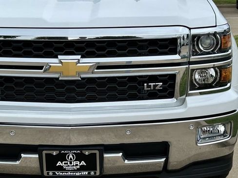 Used 2015 Chevrolet Silverado 1500 LTZ w/ Texas Edition, 1LZ Trim RWD image 9