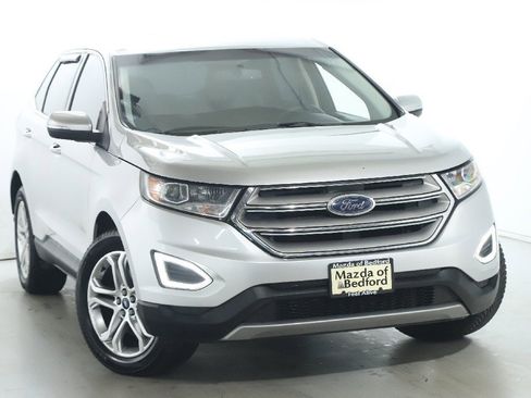 Used 2018 Ford Edge Titanium image 1