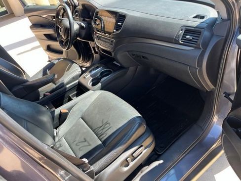 Used 2022 Honda Pilot Special Edition image 17