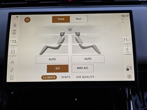 New 2026 Land Rover Range Rover Sport Dynamic SE image 23