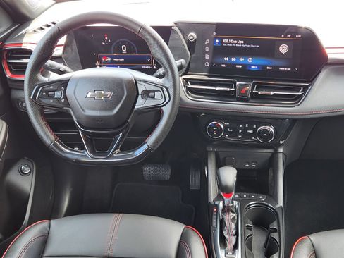 Used 2026 Chevrolet TrailBlazer RS w/ Convenience Package FWD image 30