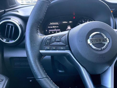 Used 2021 Nissan Kicks SR w/ SR Premium Package FWD image 21