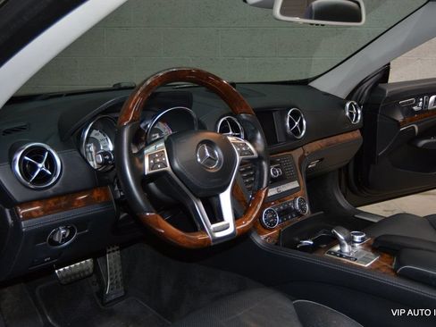 Used 2013 Mercedes-Benz SL 550 image 14