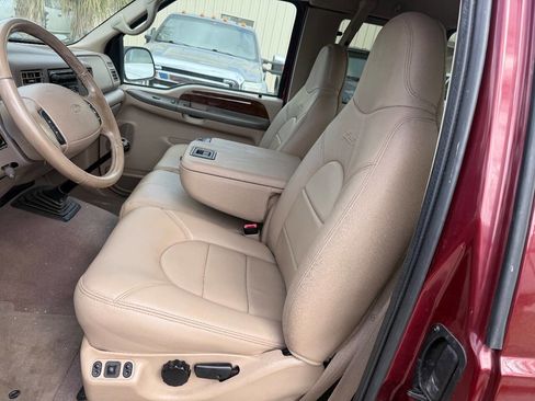 Used 2000 Ford F250 Lariat image 14