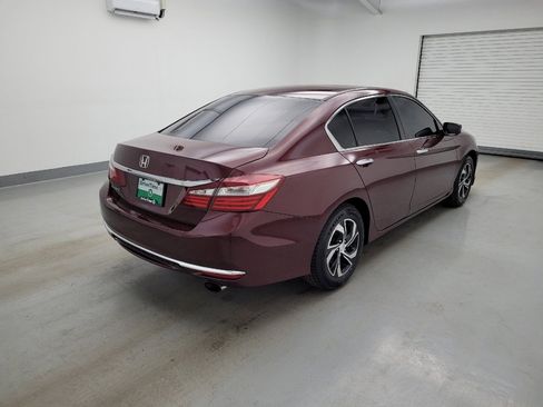 Used 2017 Honda Accord LX image 9