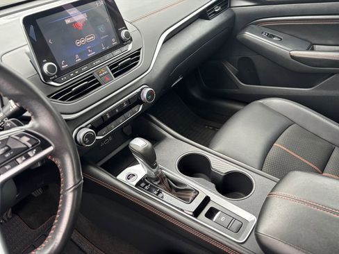 Used 2021 Nissan Altima 2.5 SR image 21