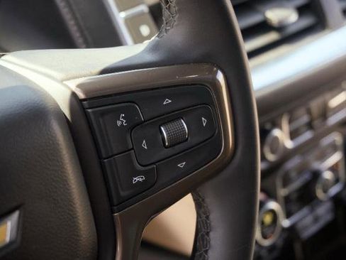Used 2024 Chevrolet Tahoe High Country AWD/4WD image 17