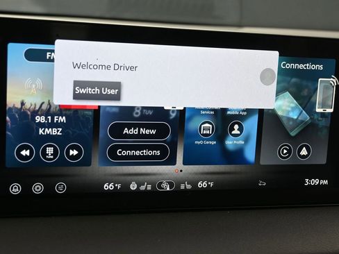 New 2026 Nissan Sentra SR w/ SR Premium Package image 9