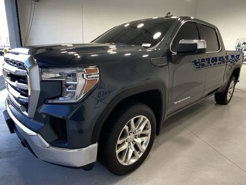 Used 2022 GMC Sierra 1500 SLE AWD/4WD image 4