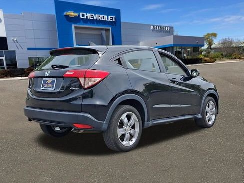 Used 2018 Honda HR-V LX image 24