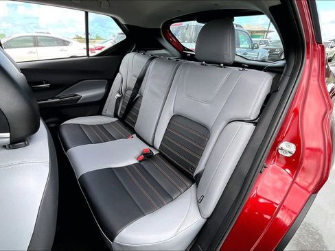 Used 2024 Nissan Kicks SR w/ SR Premium Package FWD image 28