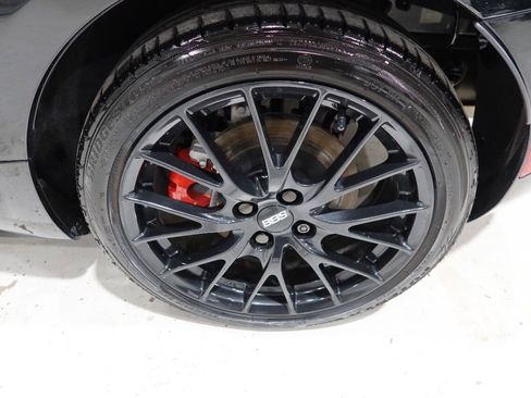 Used 2025 MAZDA MX-5 Miata RF Club RWD image 30