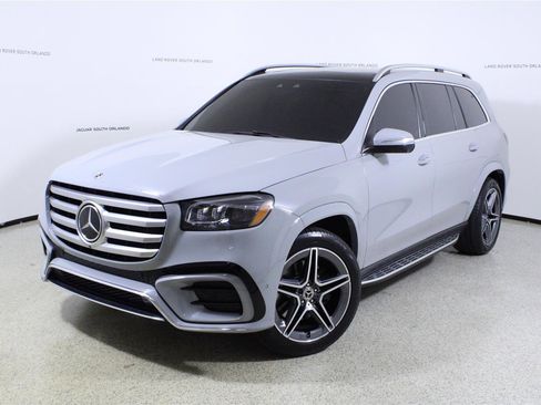 Used 2024 Mercedes-Benz GLS 450 4MATIC image 1