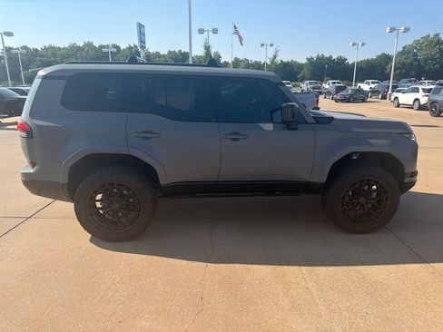 Used 2024 Lexus GX 550 w/ Accessory Package (Z1) AWD/4WD image 6