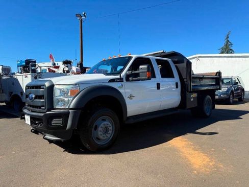 Used 2016 Ford F550 4x4 Crew Cab Super Duty w/ Power Equipment Group image 3