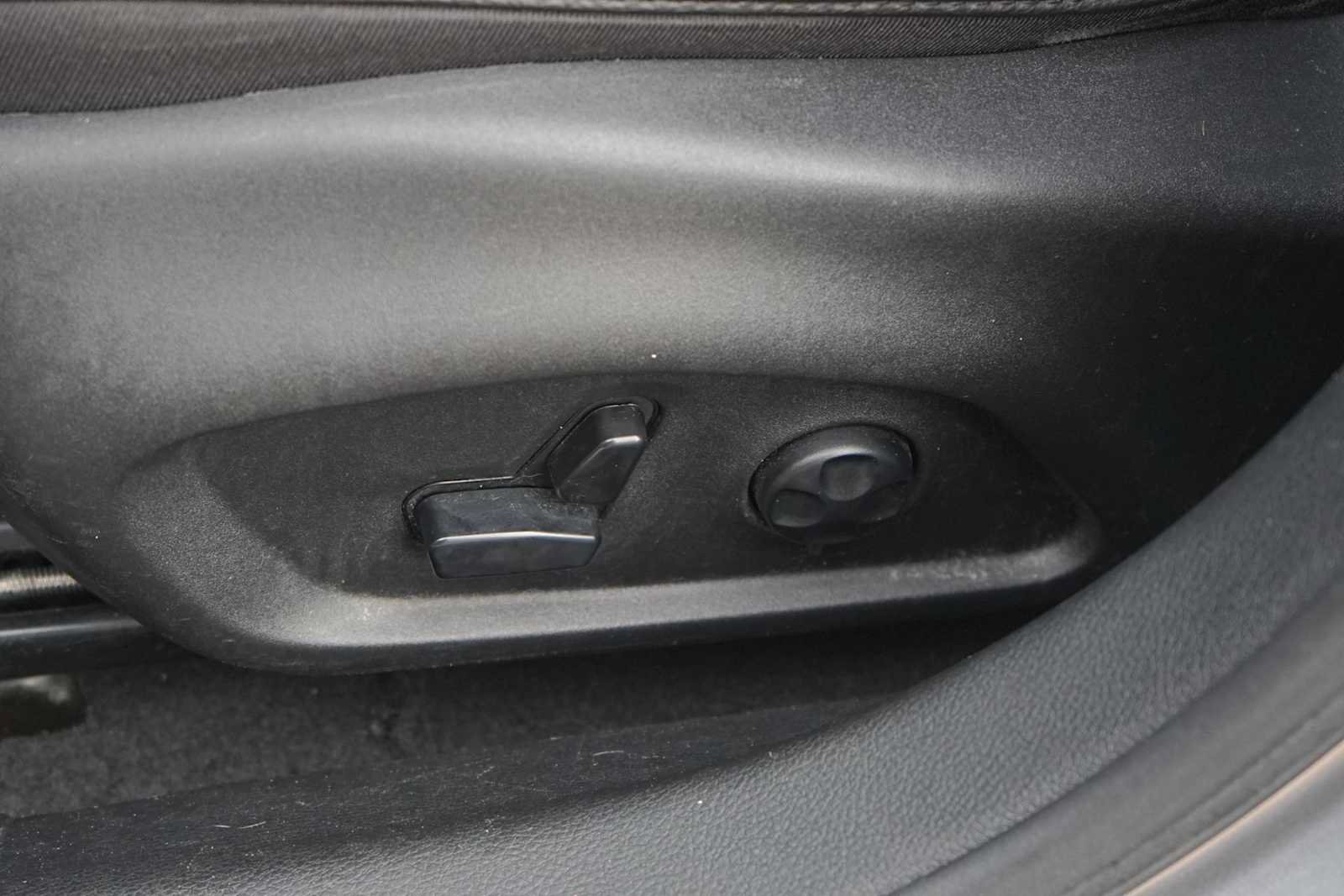 Used 2021 Jeep Compass Latitude w/ Convenience Group FWD image 12